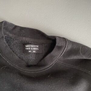 P465. Brunette The Label Tunic length Black Crewneck Pullover |M/L